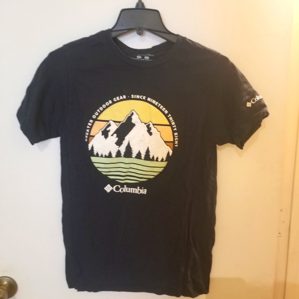 Columbia Tshirt